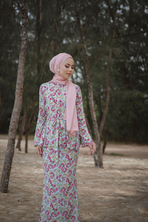 Blooming Series Helena - dusty blue